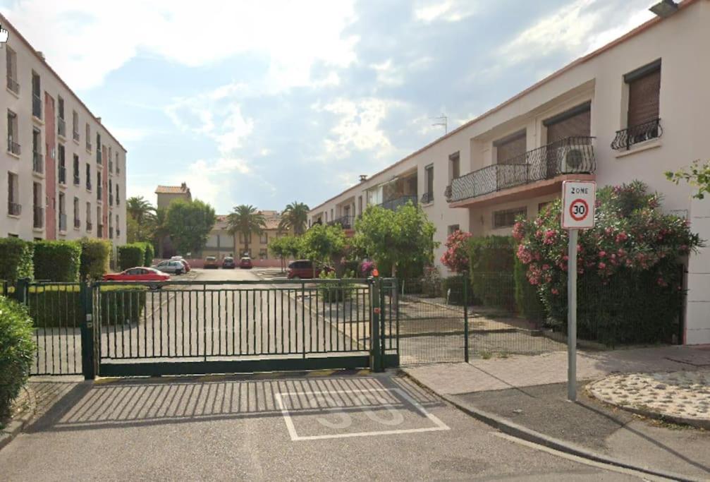 Joli T3 3 Min Gare Perpignan Apartment Exterior photo